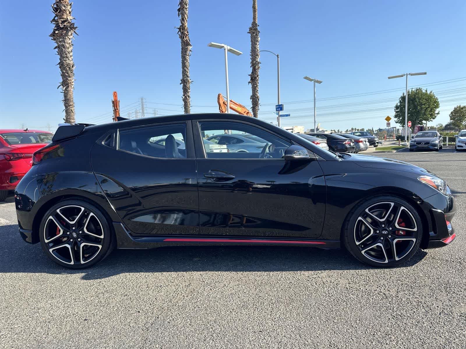 Thumbnail: 2022 Hyundai Veloster - 3