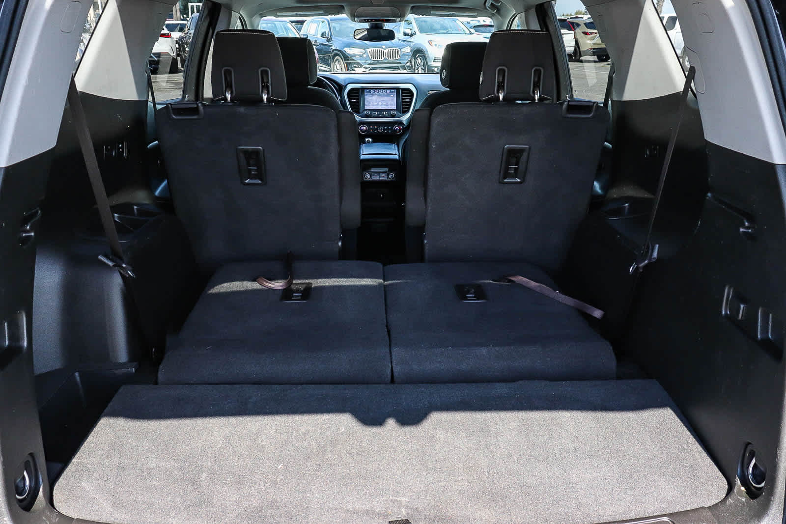 Thumbnail: 2018 GMC Acadia - 25