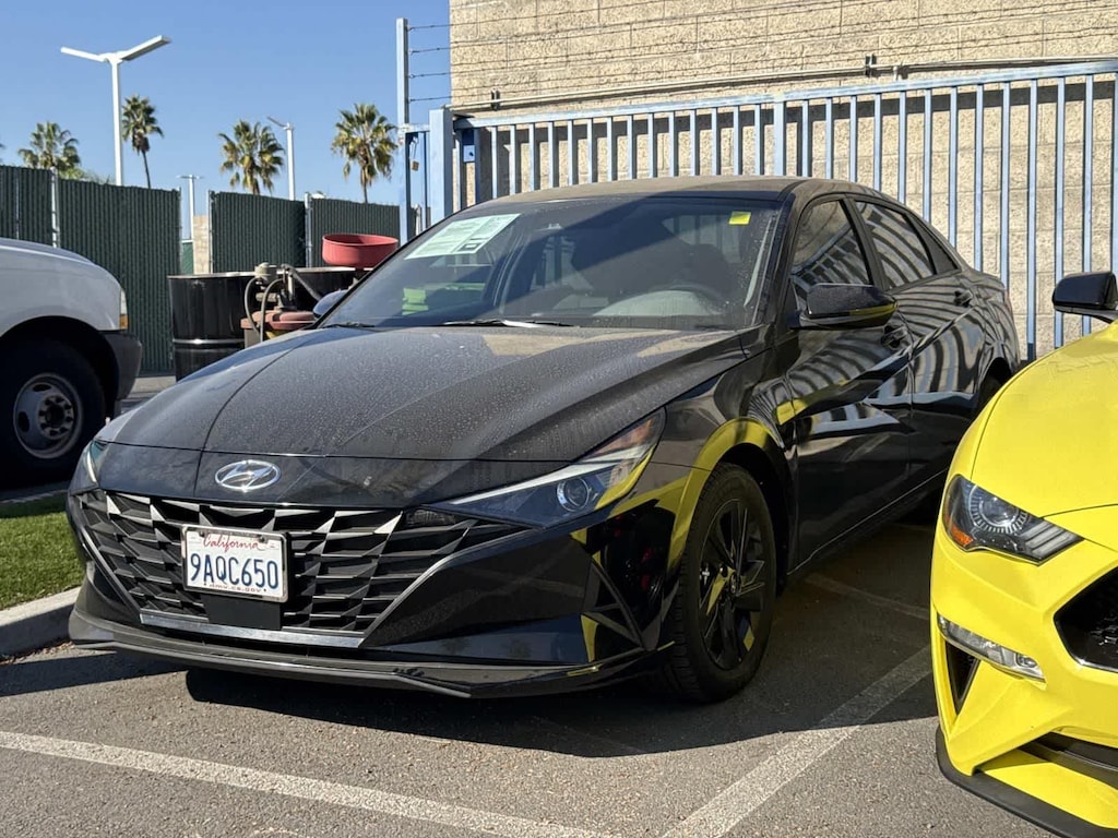 Certified 2022 Hyundai Elantra SEL Sedan