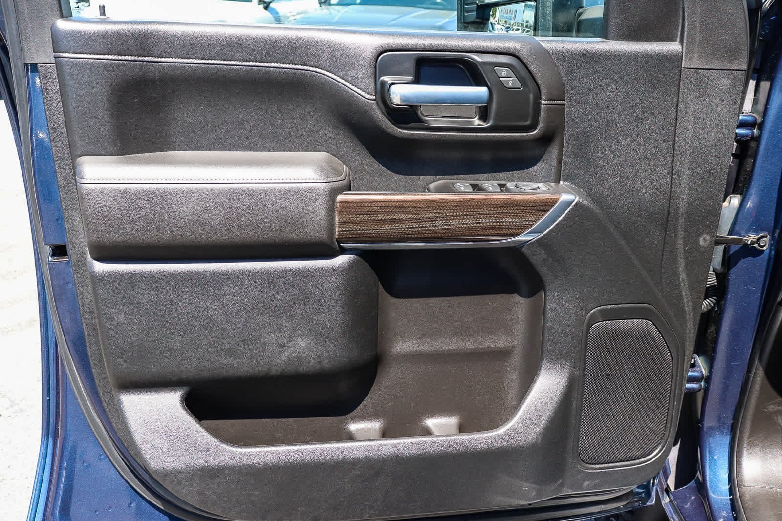 Thumbnail: 2021 Chevrolet Silverado 3500 - 29
