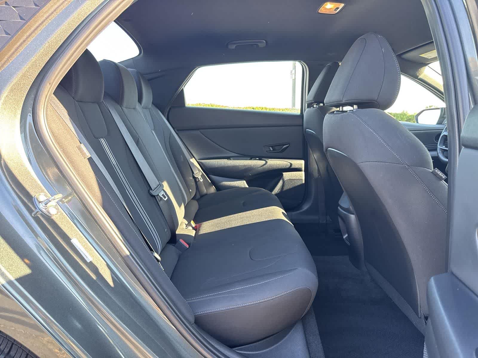 Thumbnail: 2025 Hyundai Elantra - 35