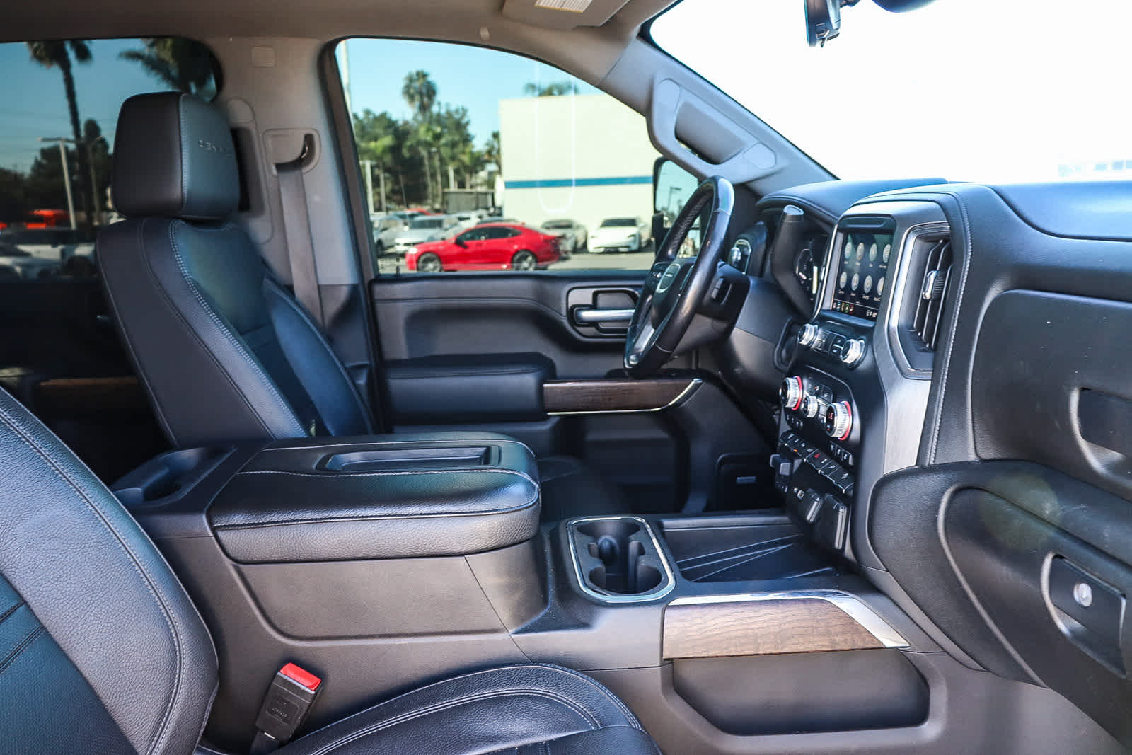 Thumbnail: 2021 GMC Sierra 2500 - 21