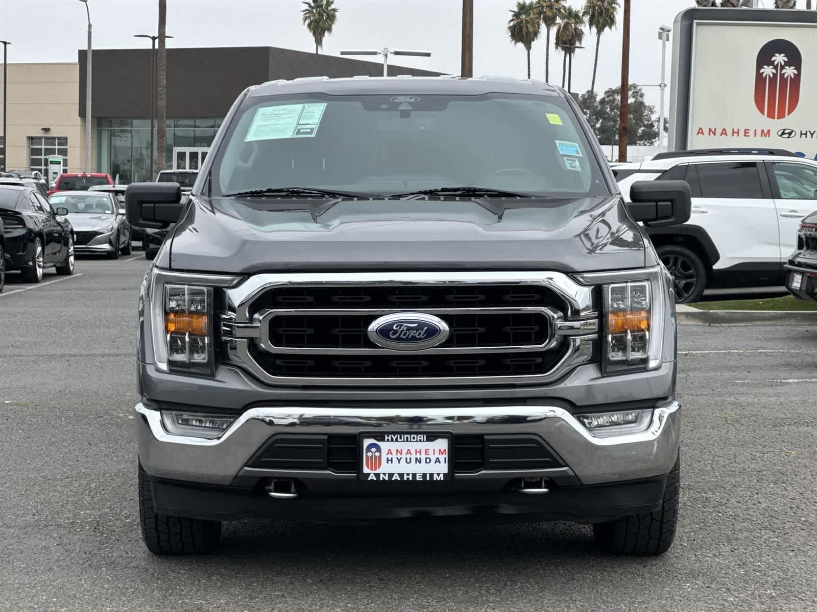 2021 Ford F-150 XLT photo 2