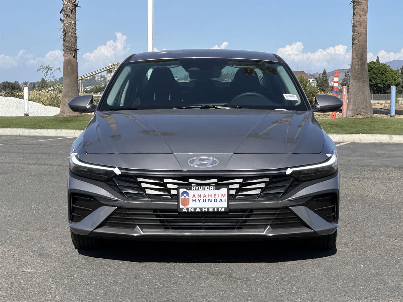 Thumbnail: 2025 Hyundai Elantra - 2