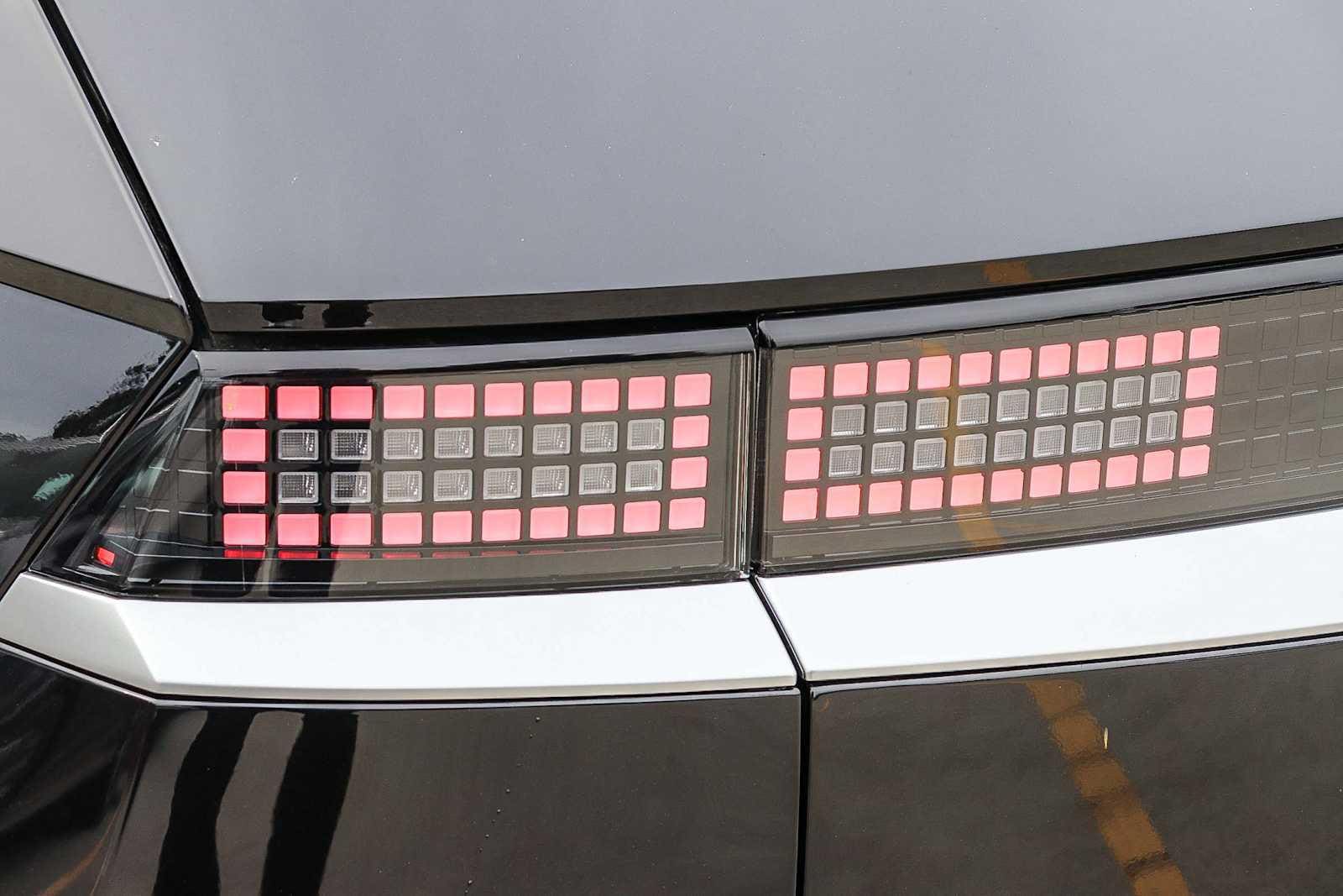 Thumbnail: 2026 Hyundai Ioniq 5 - 9