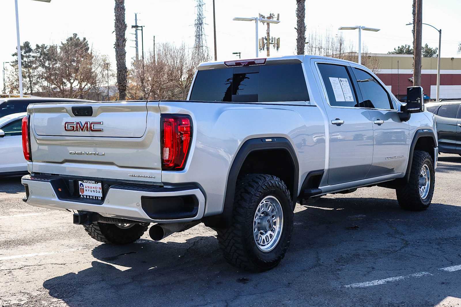 Thumbnail: 2021 GMC Sierra 2500 - 4