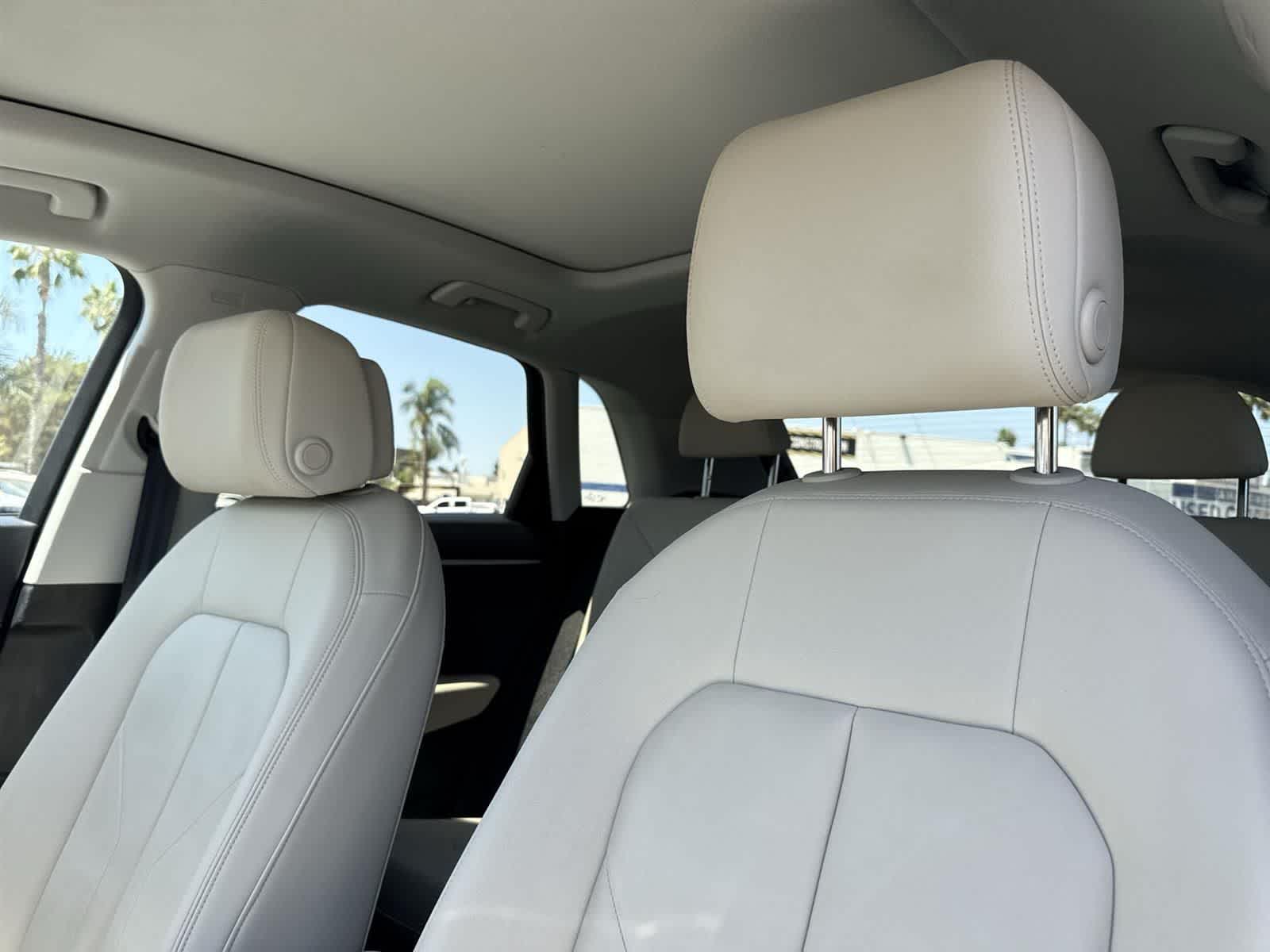 Thumbnail: 2024 Audi Q3 - 24