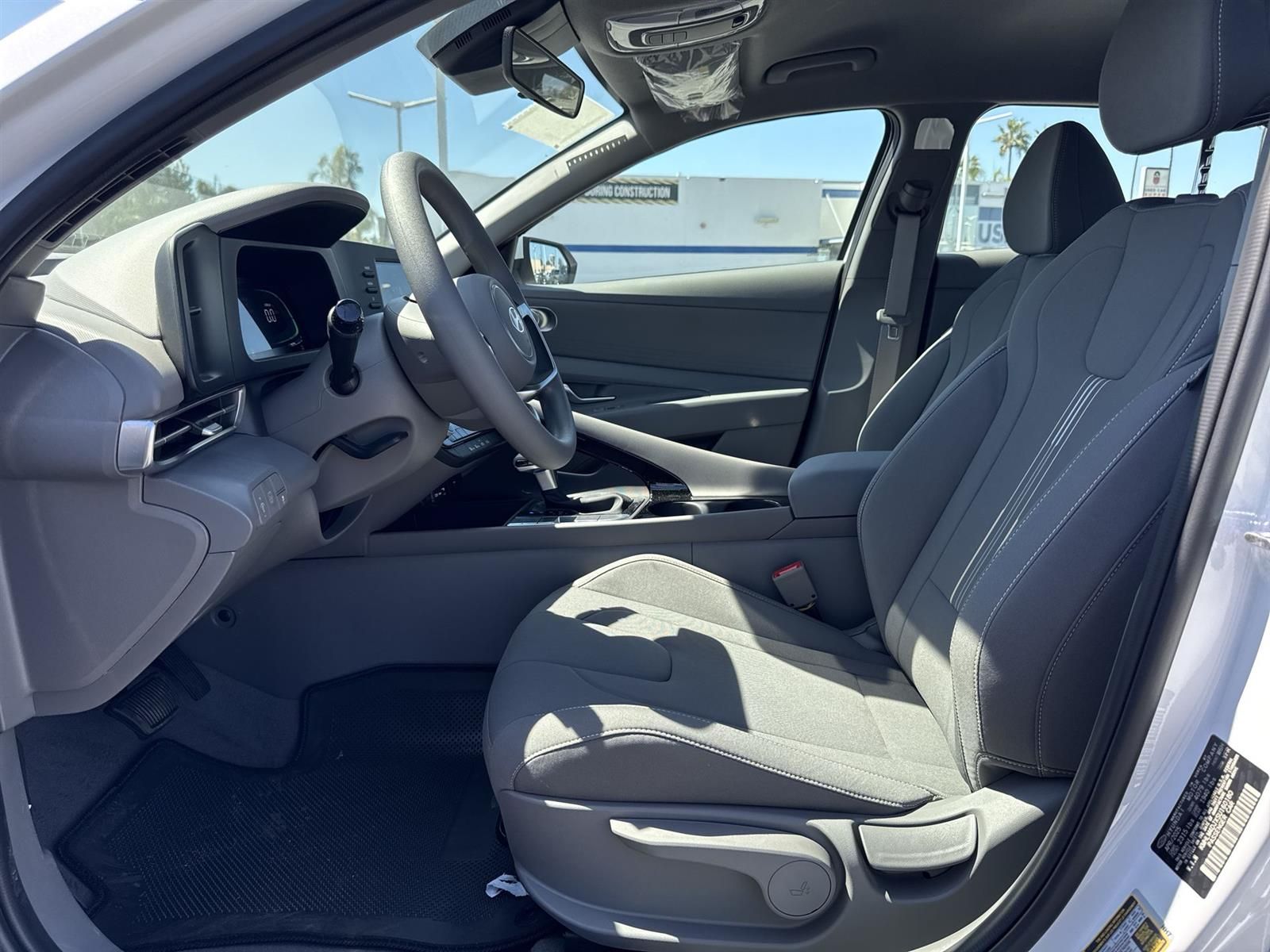 Thumbnail: 2025 Hyundai Elantra - 26