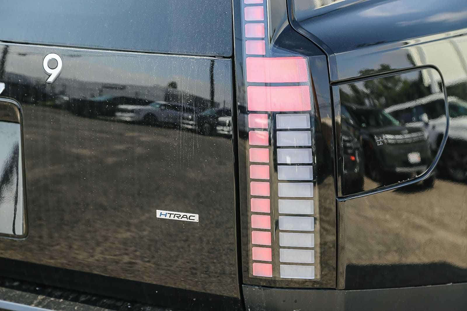 2026 Hyundai IONIQ 9 SE - Photo 8