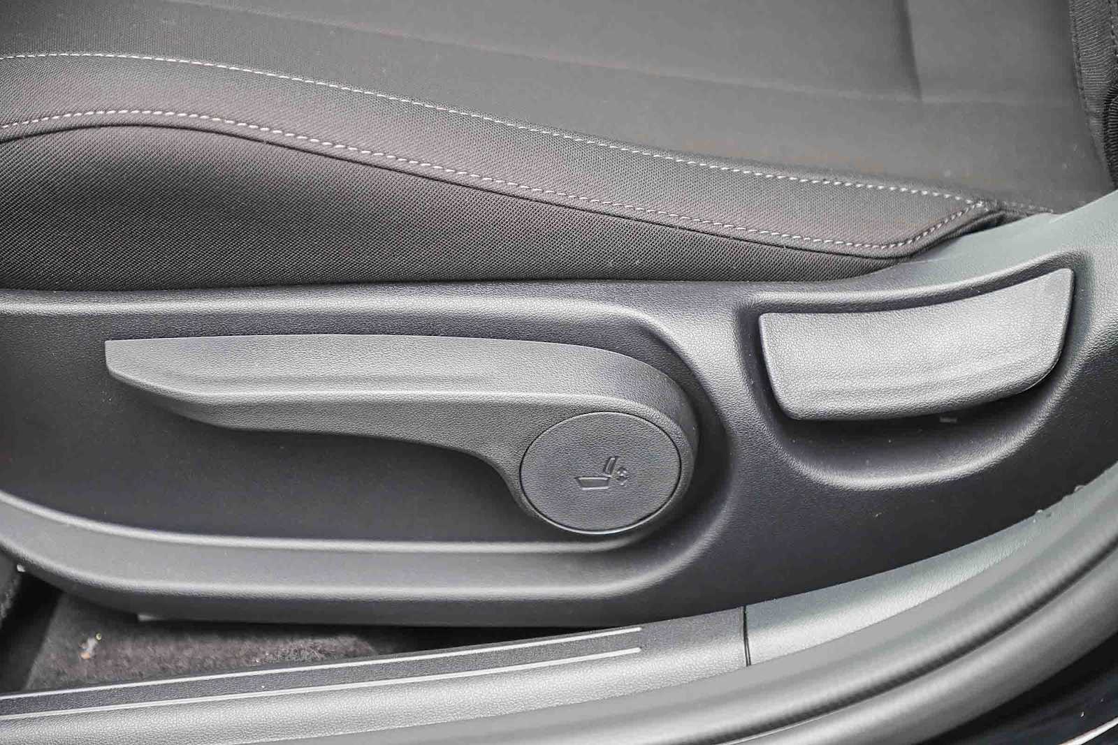 Thumbnail: 2026 Hyundai Elantra - 27