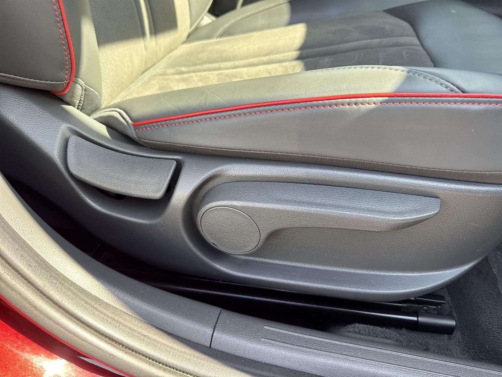Thumbnail: 2023 Hyundai Sonata - 41