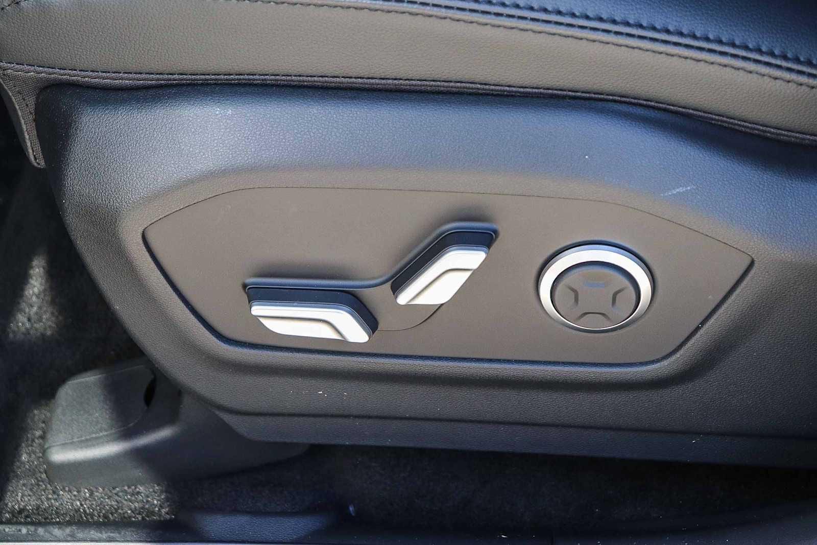 Thumbnail: 2026 Hyundai Santa Fe - 25