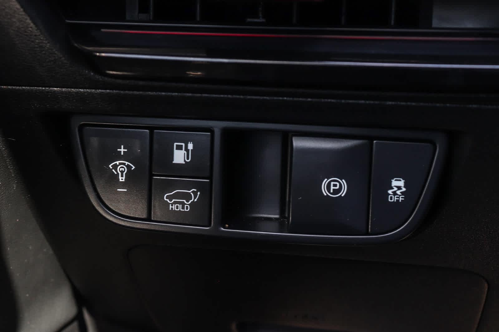 Thumbnail: 2022 Kia EV6 - 29