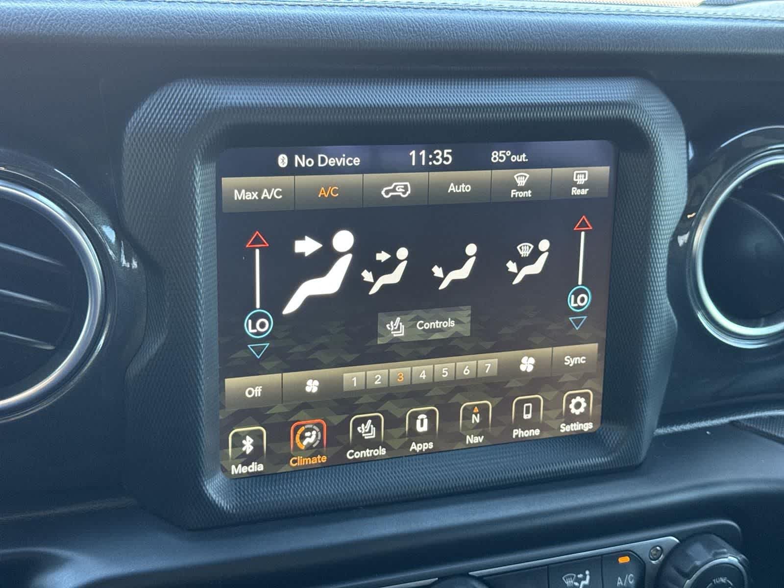 Thumbnail: 2021 Jeep Wrangler - 12