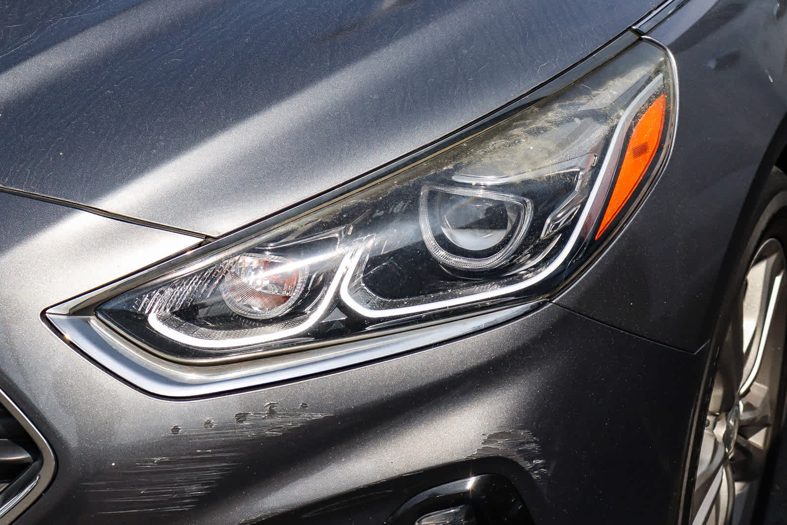 2018 Hyundai Sonata Limited photo 2