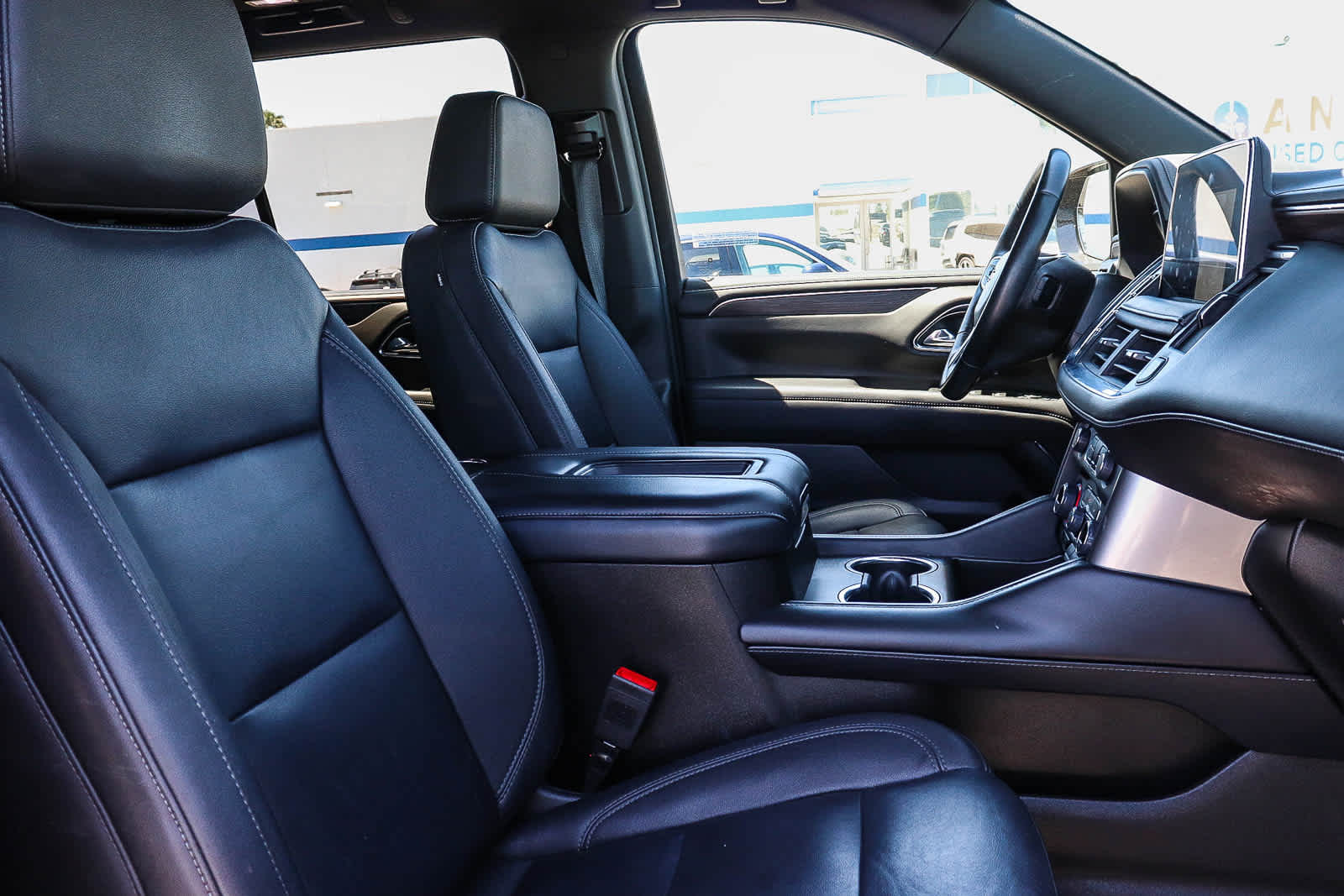 Thumbnail: 2024 Chevrolet Tahoe - 23