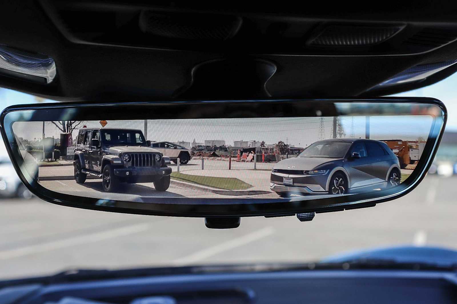 Thumbnail: 2023 Chevrolet Corvette - 32