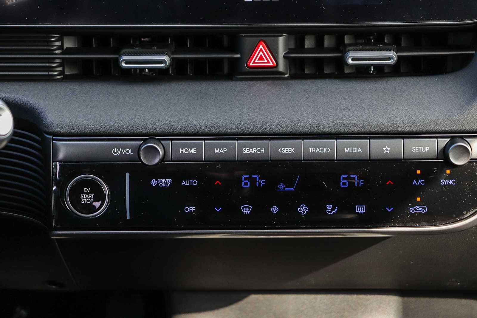 Thumbnail: 2026 Hyundai Ioniq 5 - 16