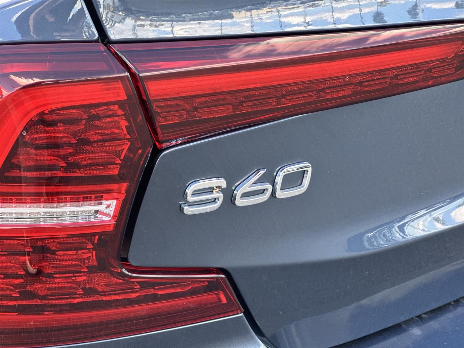 Thumbnail: 2020 Volvo S60 - 35
