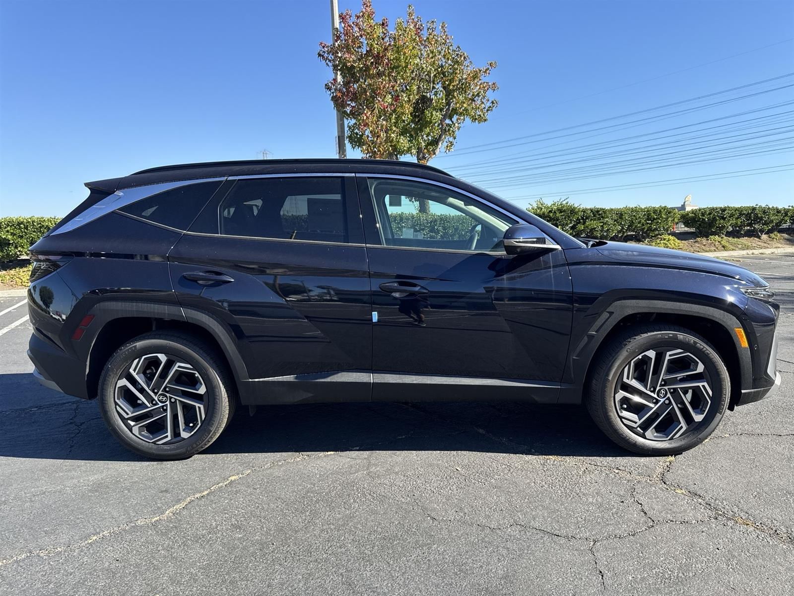 Thumbnail: 2025 Hyundai Tucson - 3