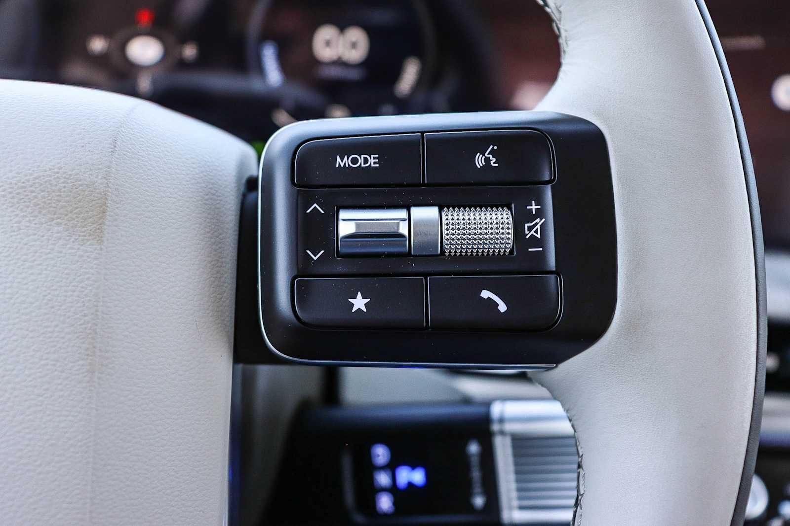 Thumbnail: 2025 Hyundai Santa Fe - 29