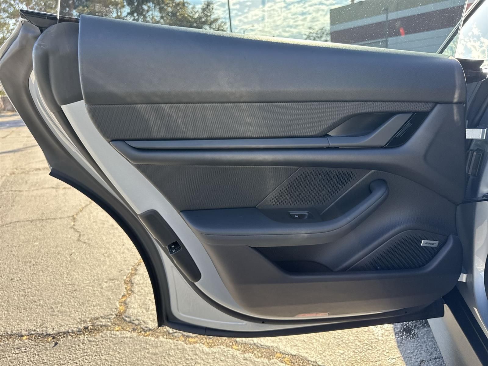 Thumbnail: 2021 Porsche Taycan - 25