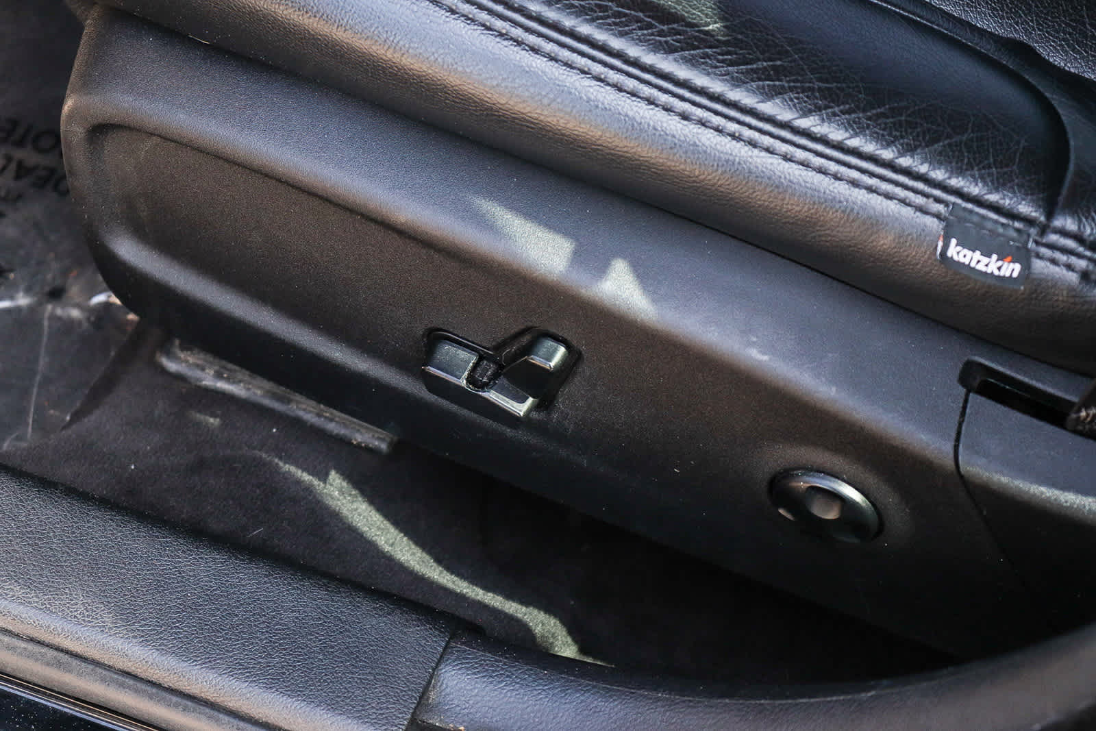 Thumbnail: 2018 Chrysler 300 - 24