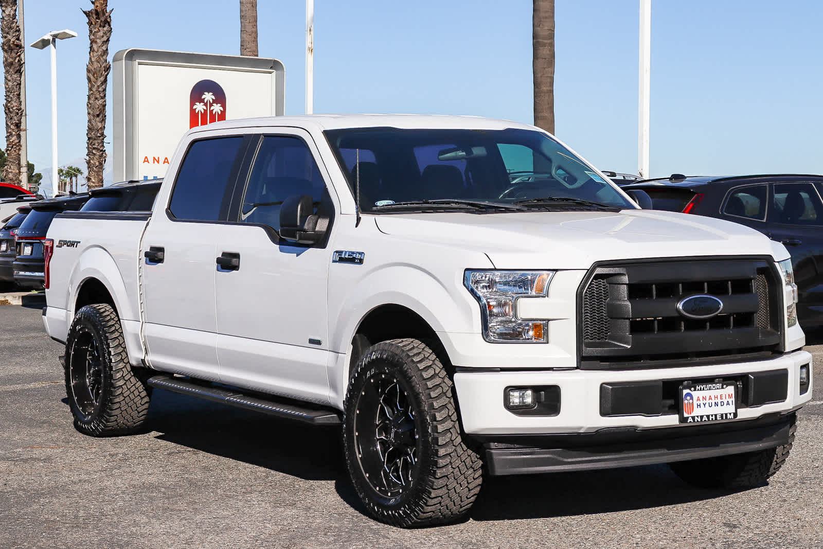 Thumbnail: 2017 Ford F-150 - 3