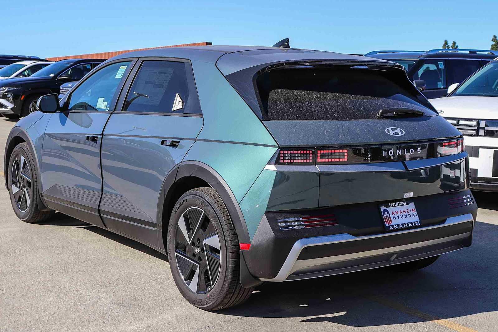 Thumbnail: 2026 Hyundai Ioniq 5 - 8