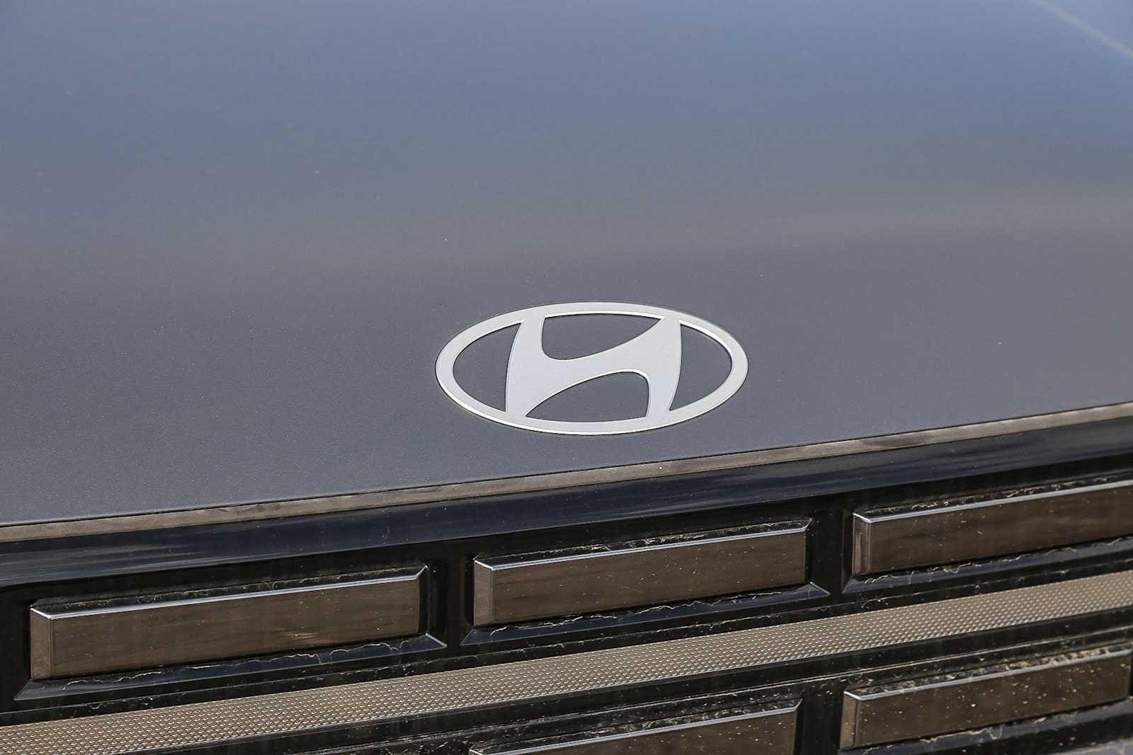 Thumbnail: 2026 Hyundai Santa Fe - 5