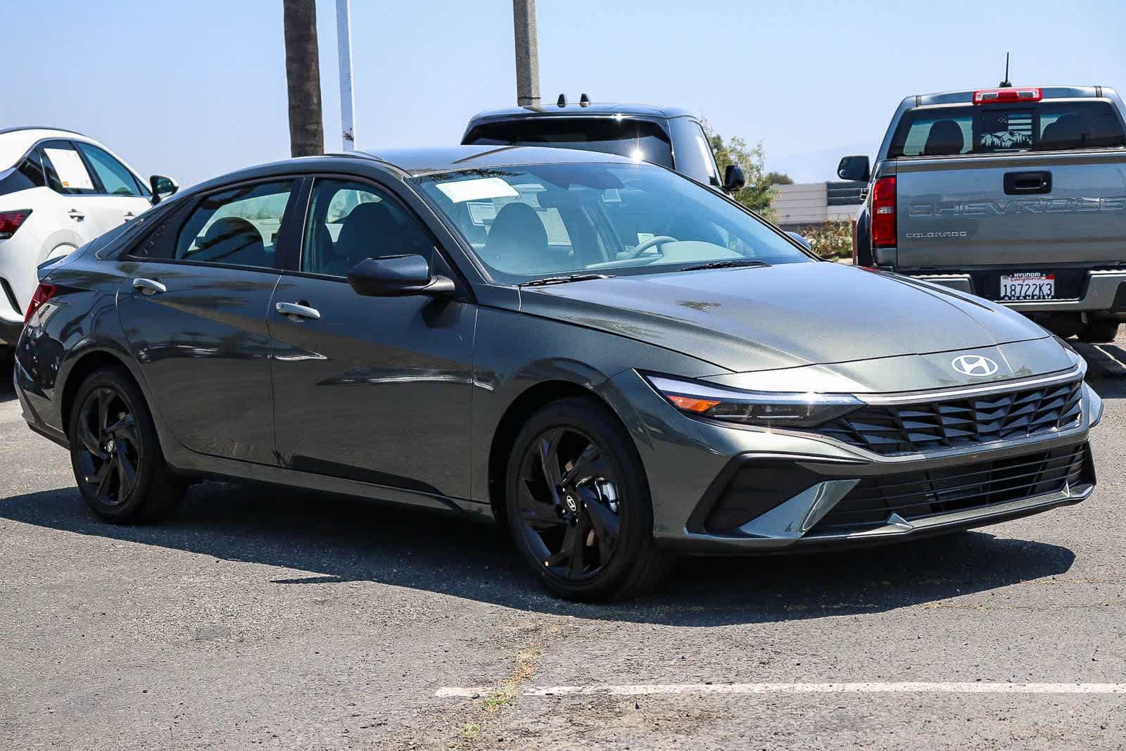 Thumbnail: 2026 Hyundai Elantra - 3