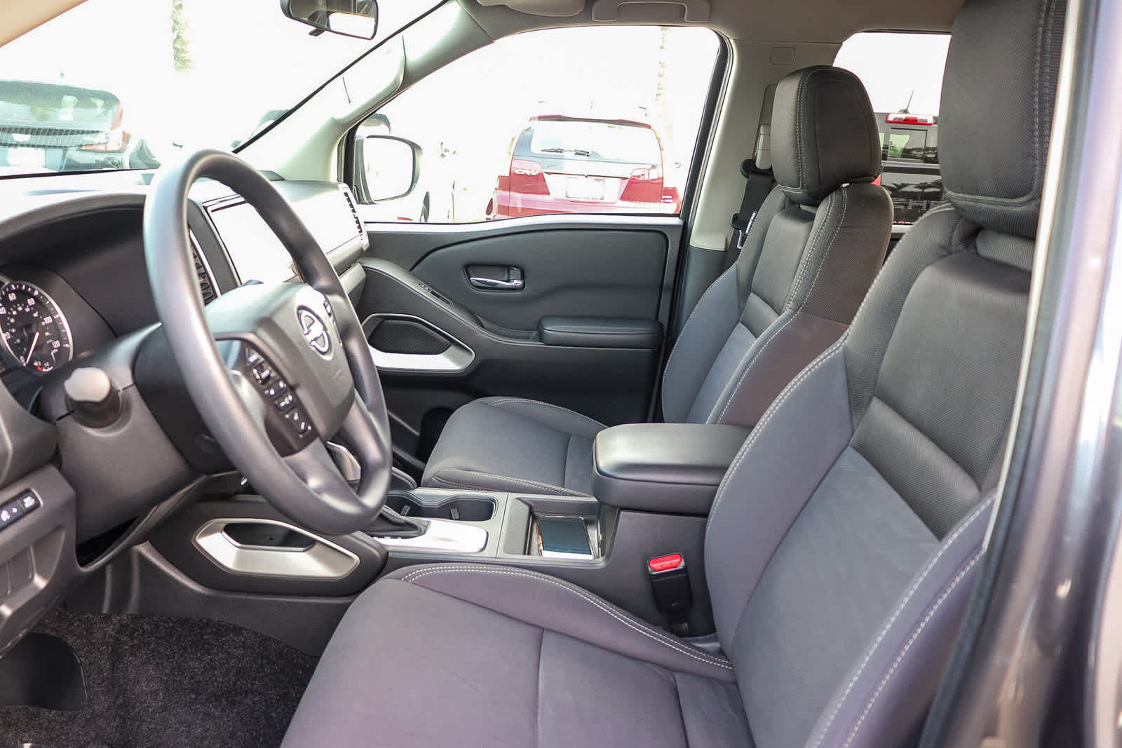 Thumbnail: 2022 Nissan Frontier - 19