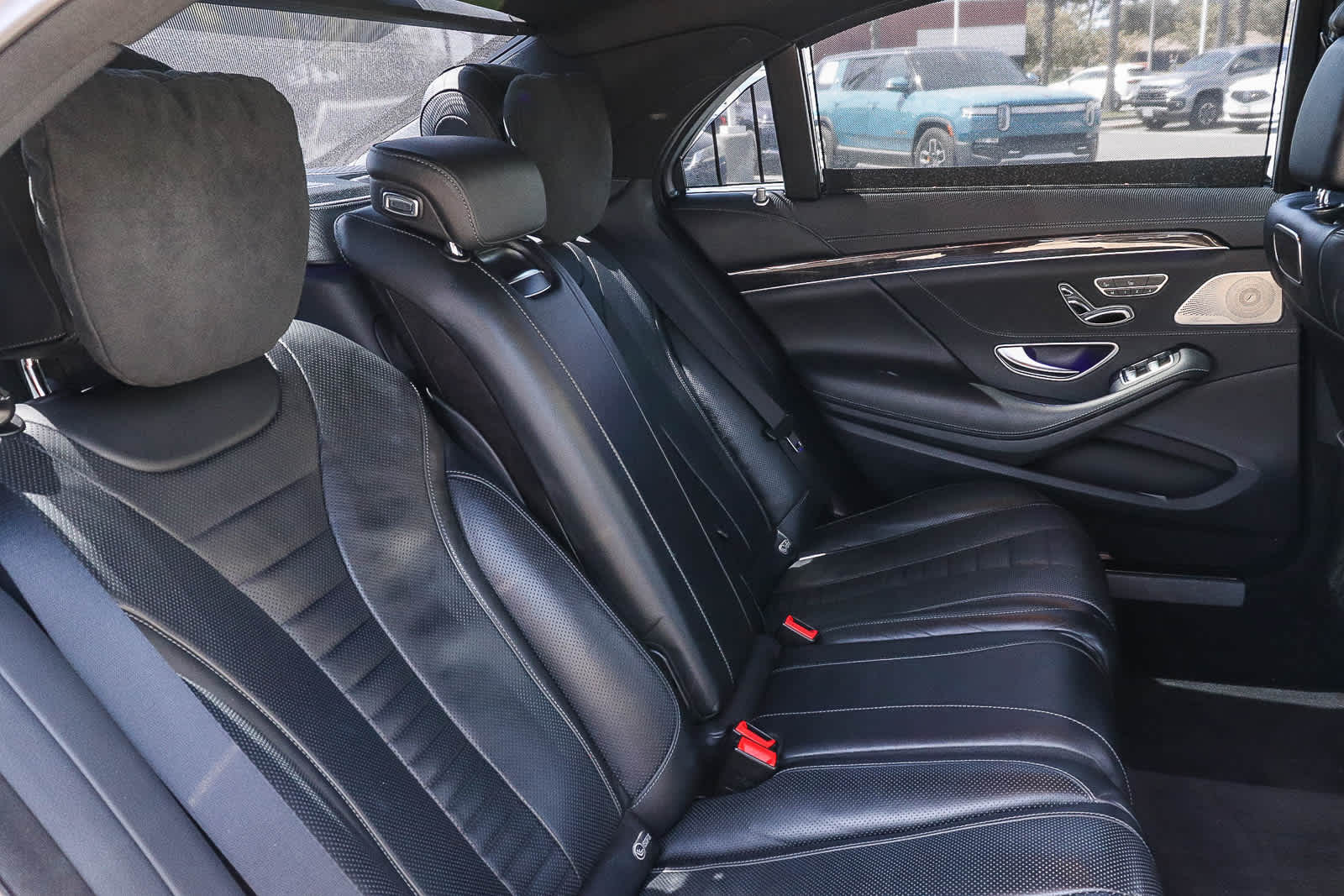 Thumbnail: 2019 Mercedes-Benz S-Class - 26