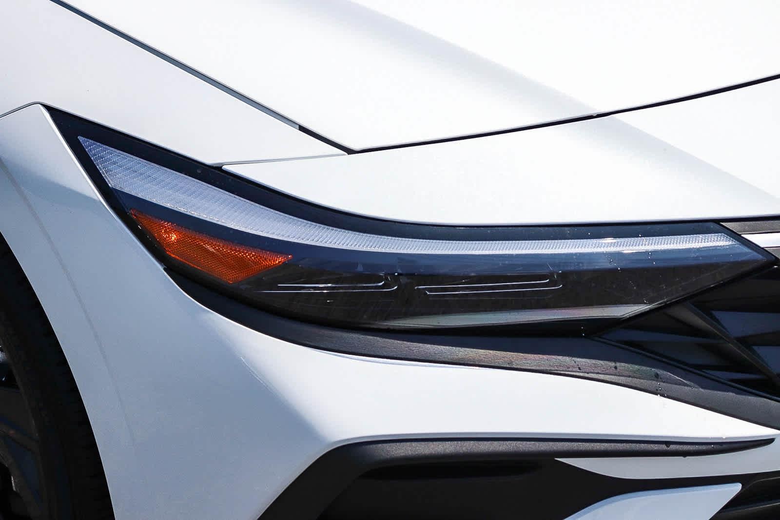 Thumbnail: 2026 Hyundai Elantra - 4