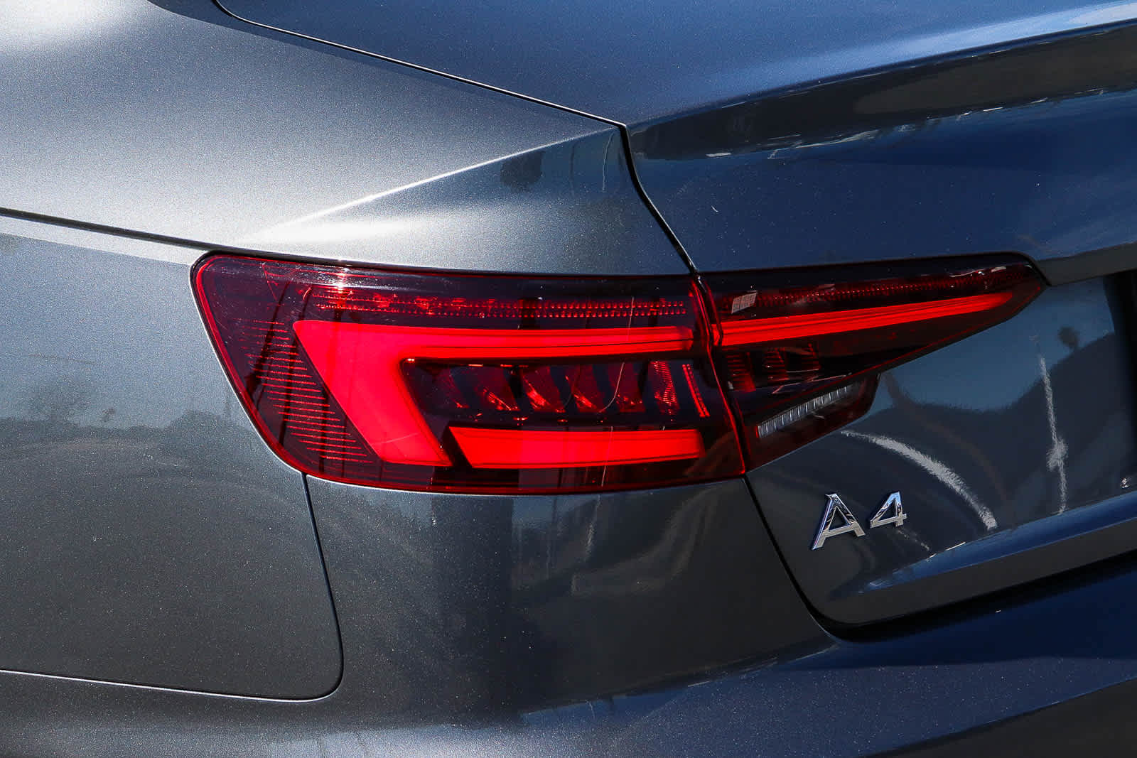 Thumbnail: 2018 Audi A4 - 9