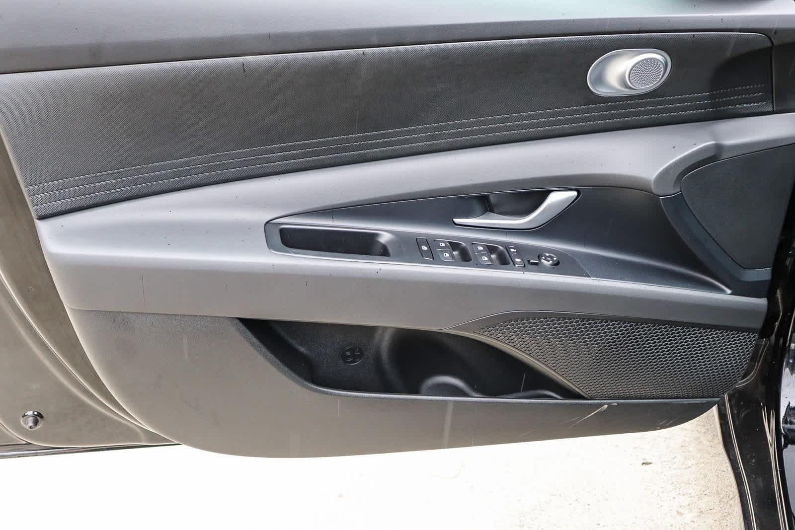 Thumbnail: 2026 Hyundai Elantra - 21