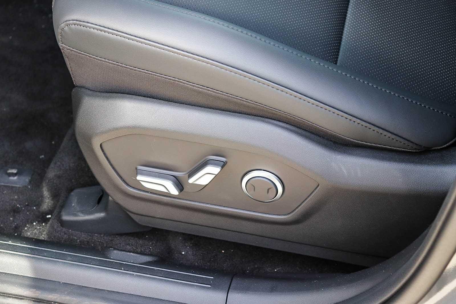 Thumbnail: 2026 Hyundai Santa Fe - 24