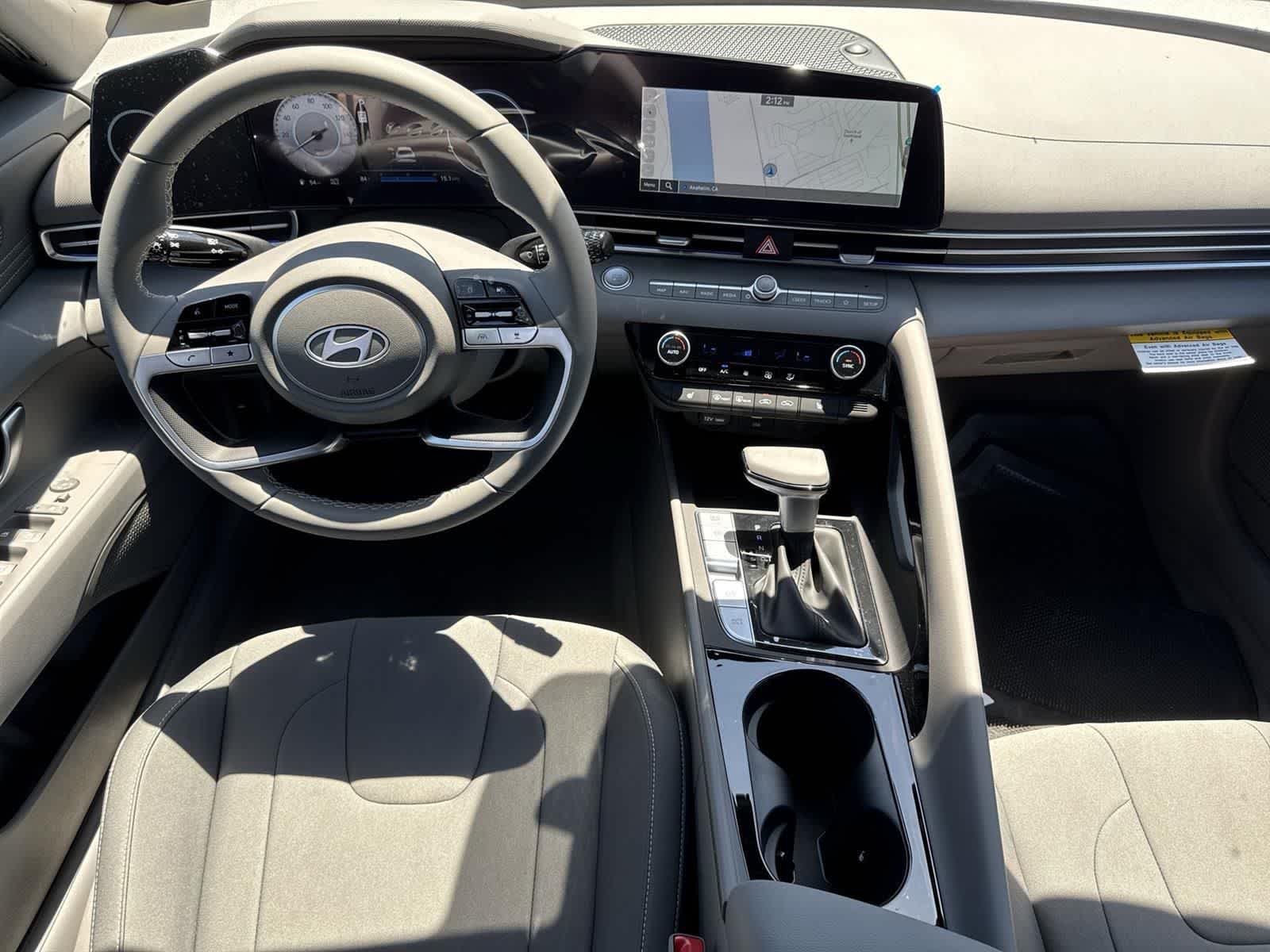 Thumbnail: 2025 Hyundai Elantra - 10