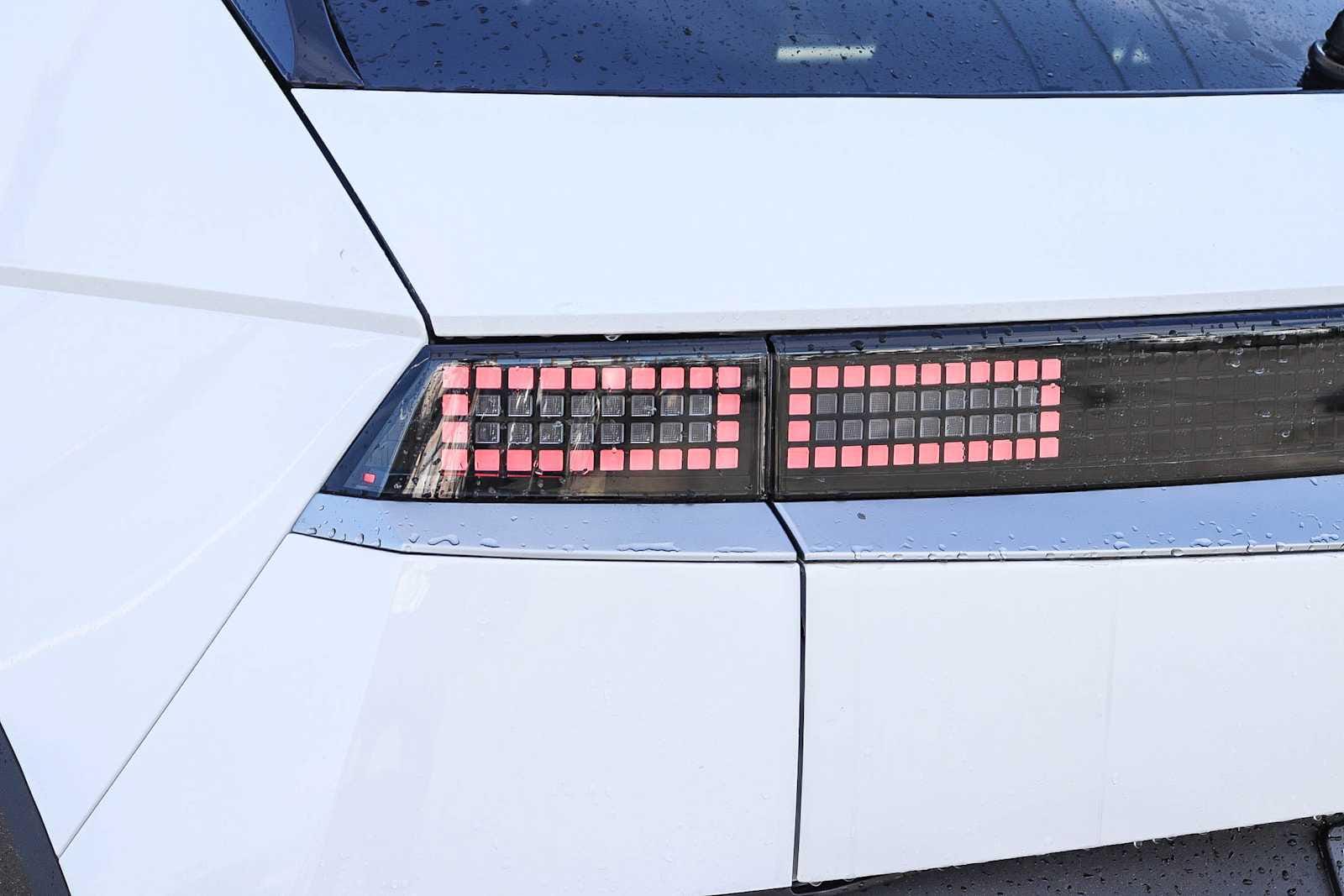 Thumbnail: 2026 Hyundai Ioniq 5 - 9