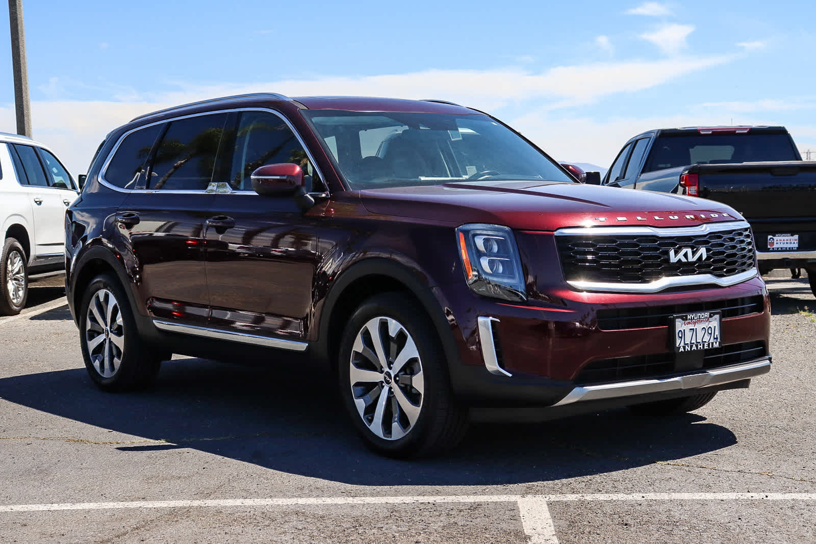 2022 Kia Telluride EX photo 2