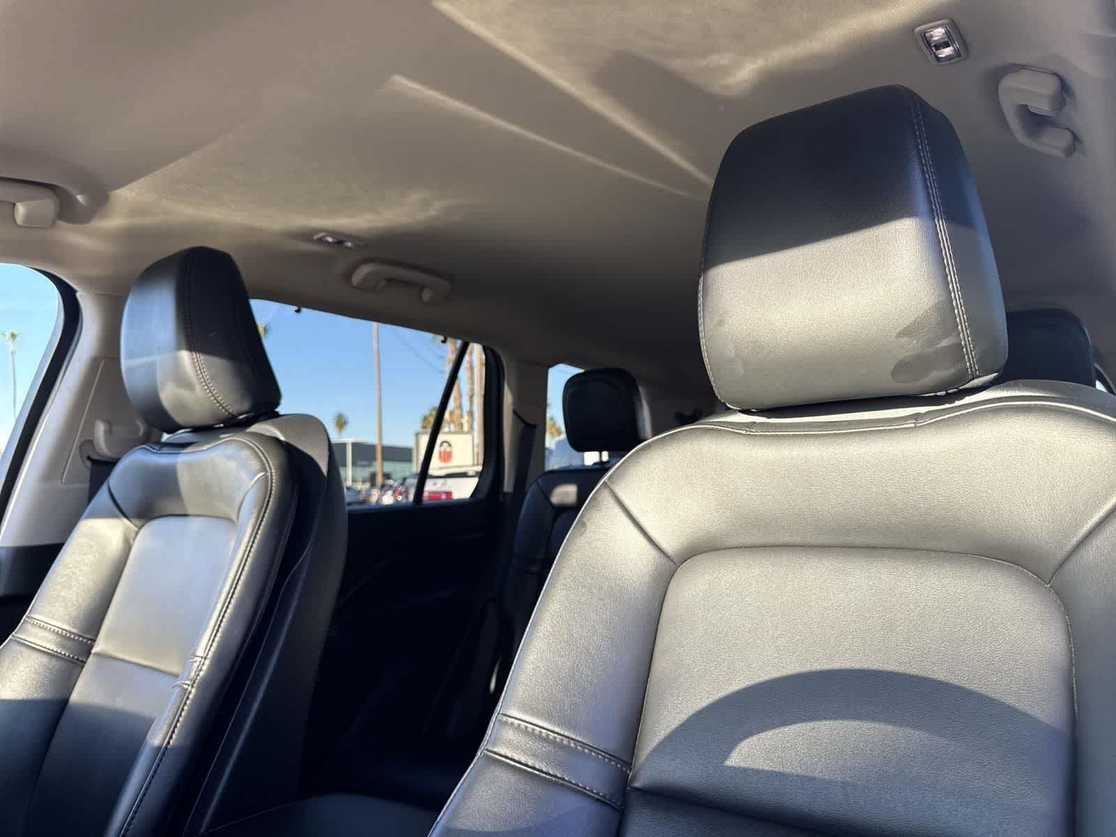 Thumbnail: 2023 Lincoln Aviator - 15