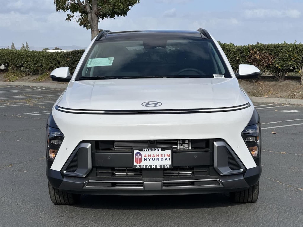 New 2026 Hyundai Kona Limited FWD SUV
