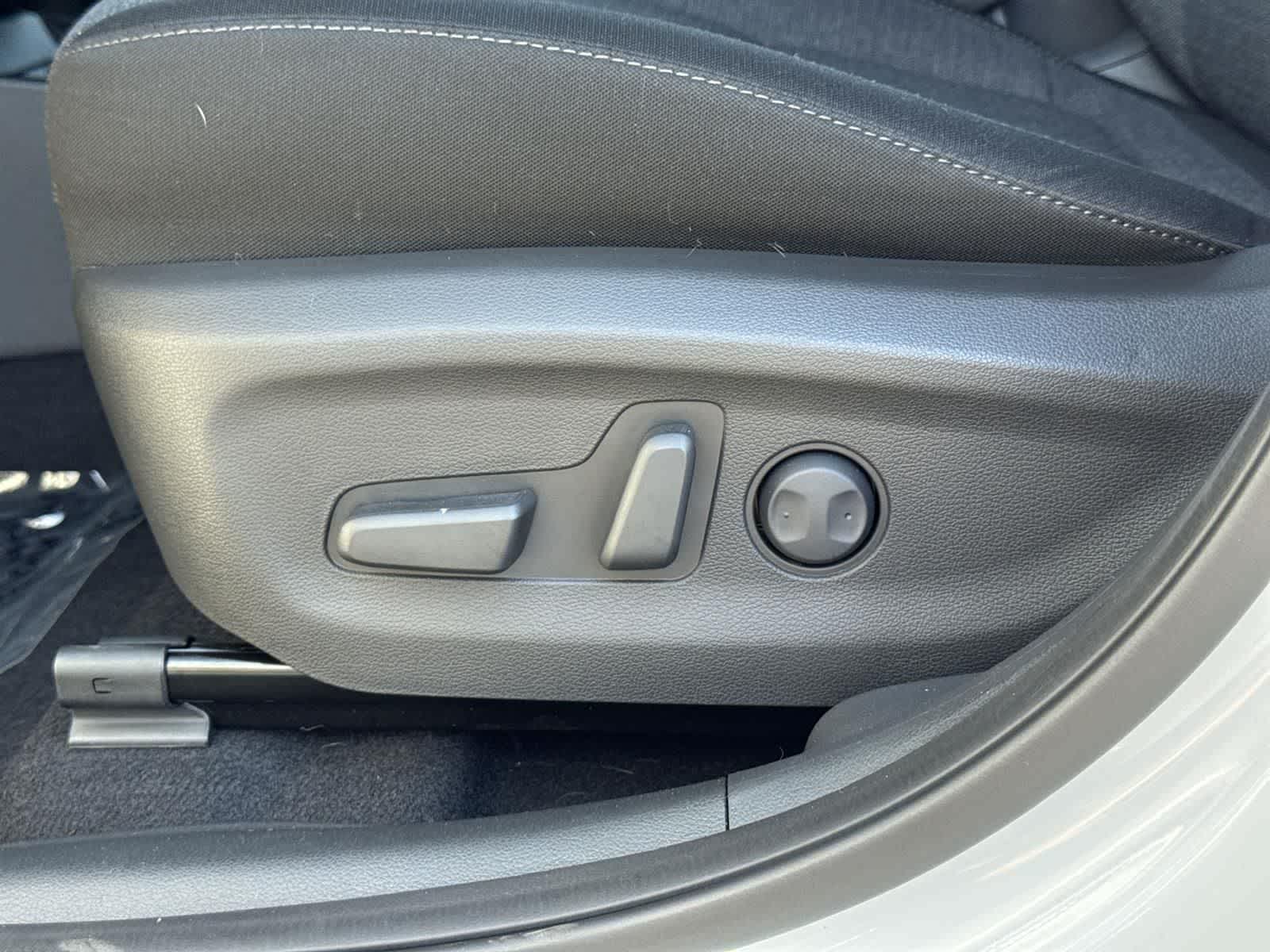 Thumbnail: 2023 Hyundai Kona - 23