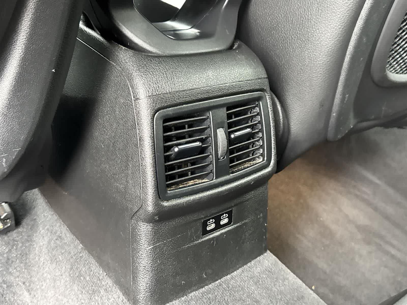 Thumbnail: 2022 BMW X2 - 34