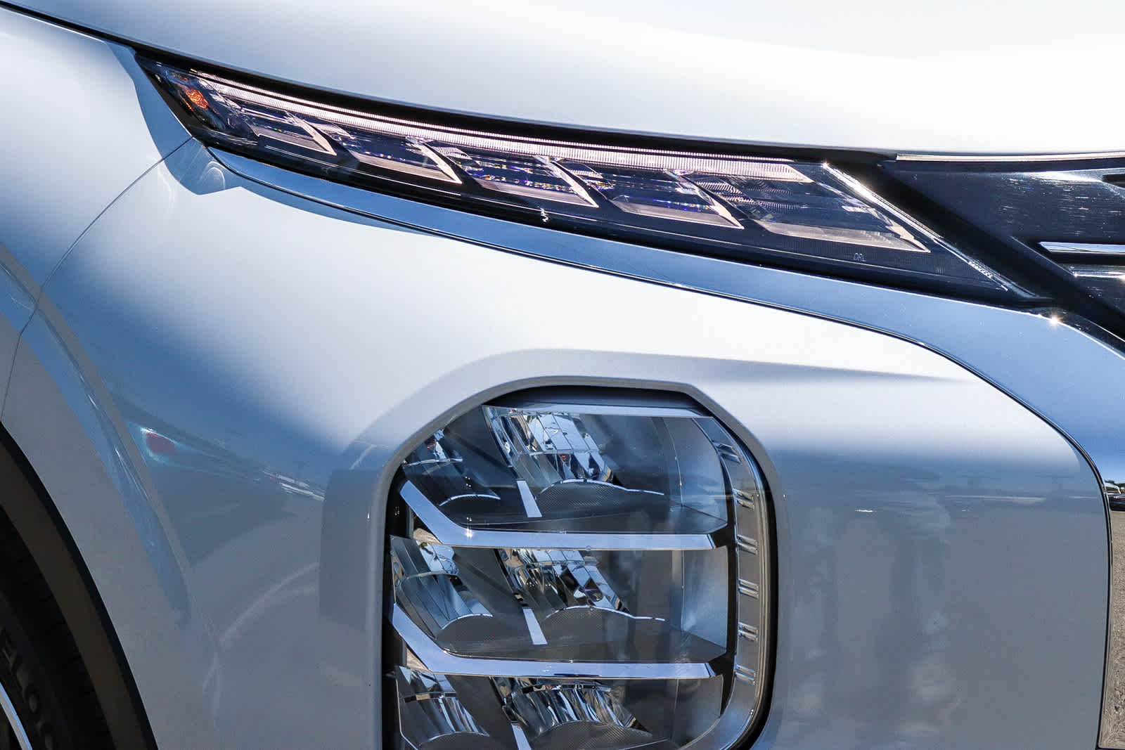 Thumbnail: 2024 Mitsubishi Outlander - 4