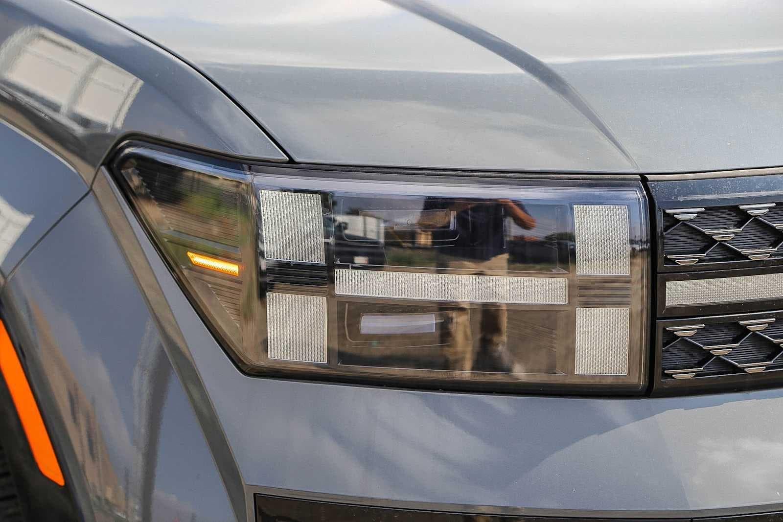 Thumbnail: 2026 Hyundai Santa Fe - 4