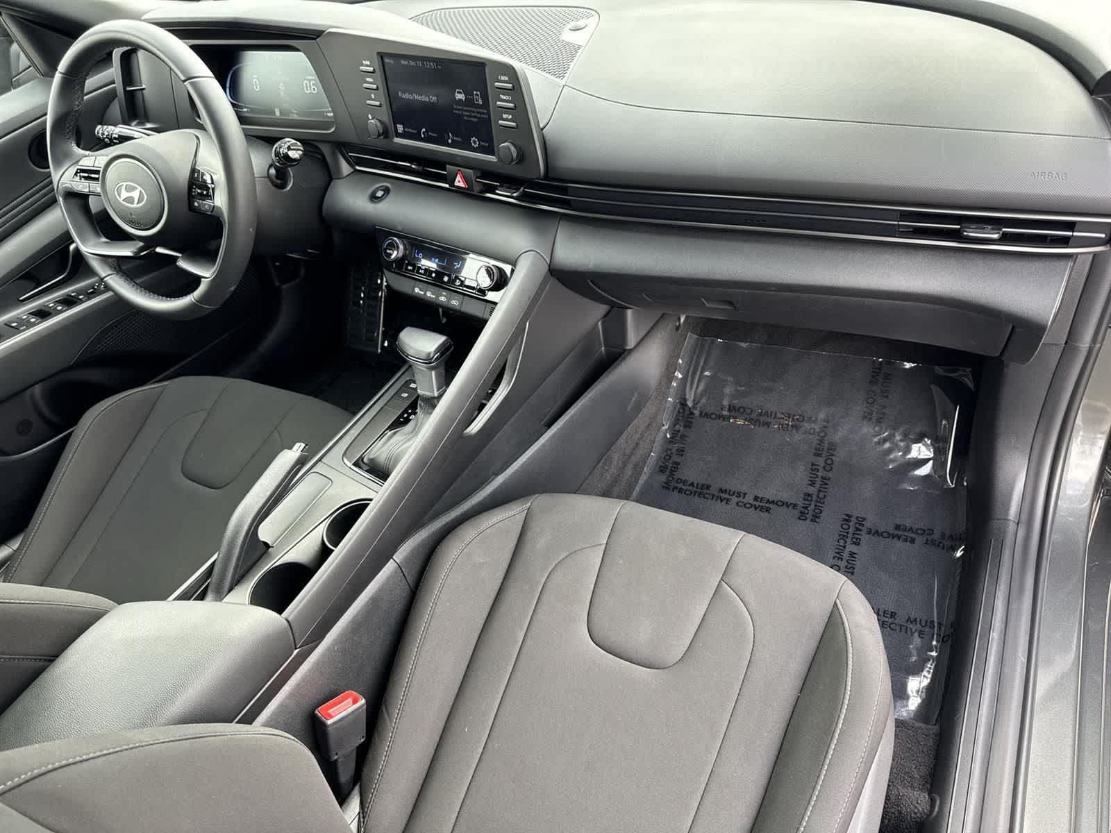 Thumbnail: 2025 Hyundai Elantra - 39