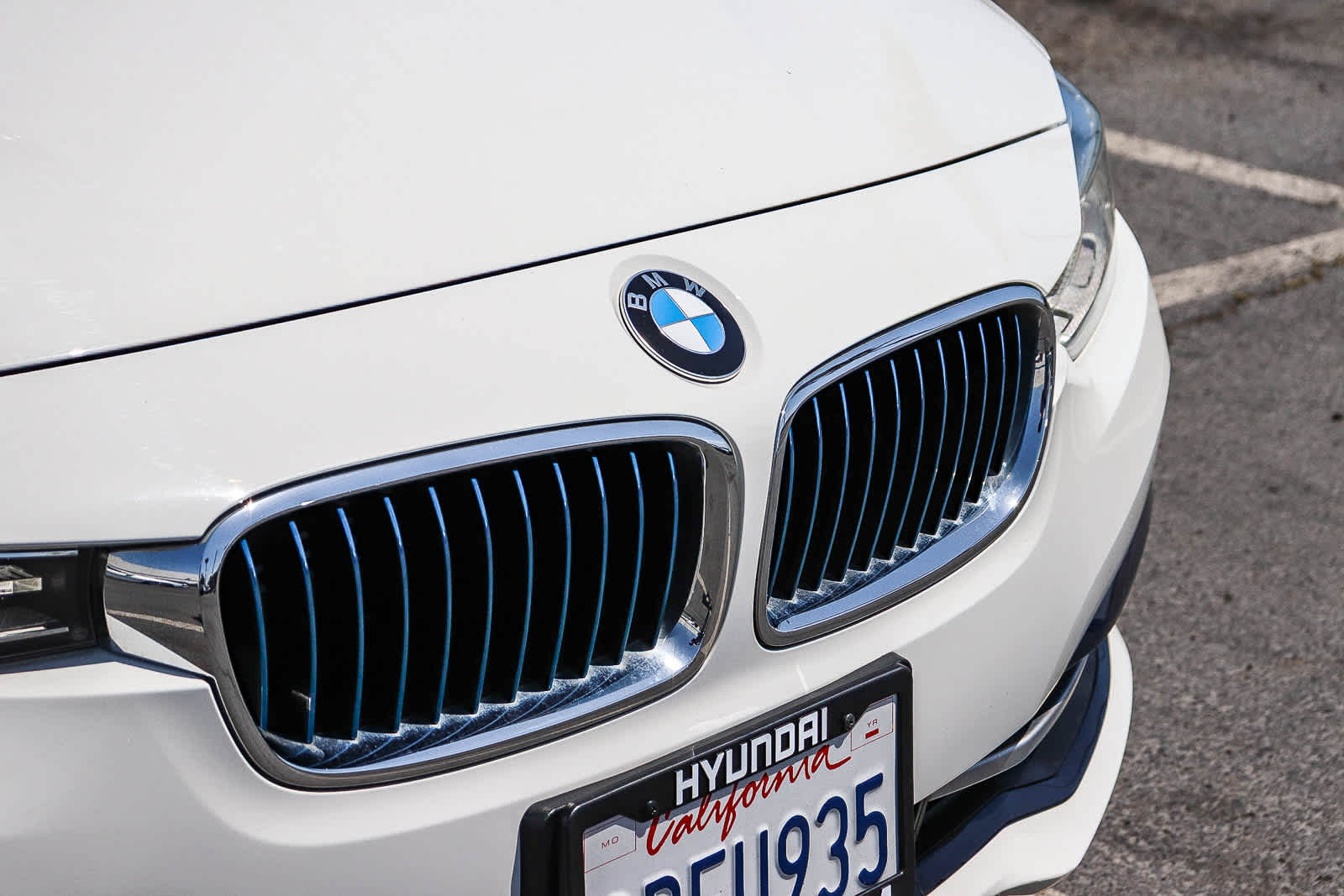 Thumbnail: 2018 BMW 3 Series - 6