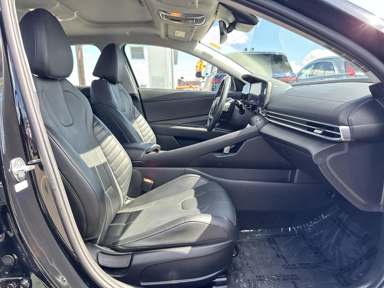 Thumbnail: 2023 Hyundai Elantra - 39