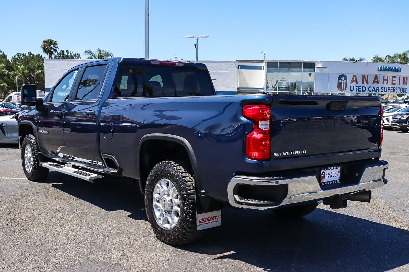 2021 Chevrolet Silverado 3500HD LT photo 3